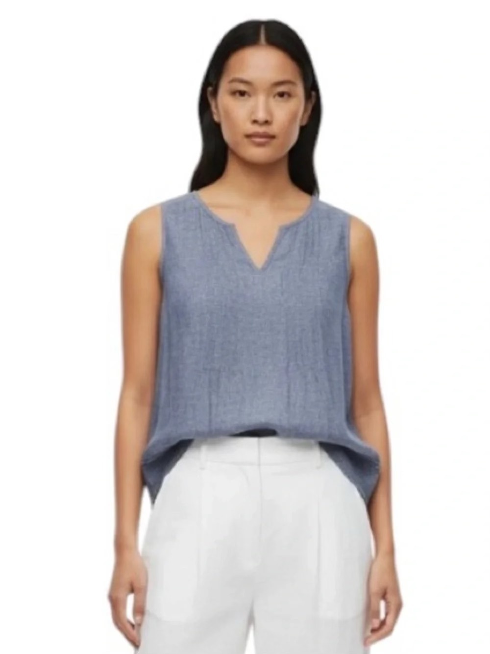 Garnet Hill 100% Linen Chambray V-Neck Sleeveless Tank in Blue